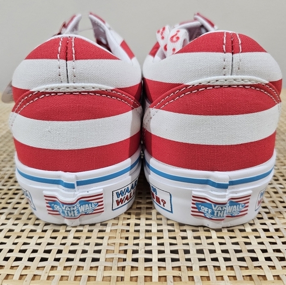 Vans Old Skool, (Where's Waldo?) International Stripes, Unisex M5.5, W7, NWT - Picture 5 of 16